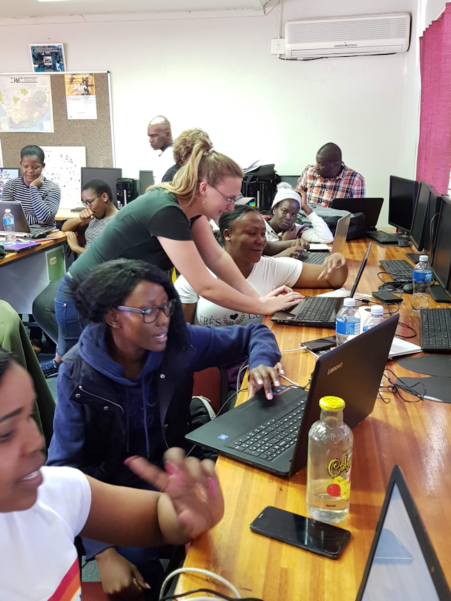 Intensive session on plotting flux data with R Intensive session on plotting flux data with R
